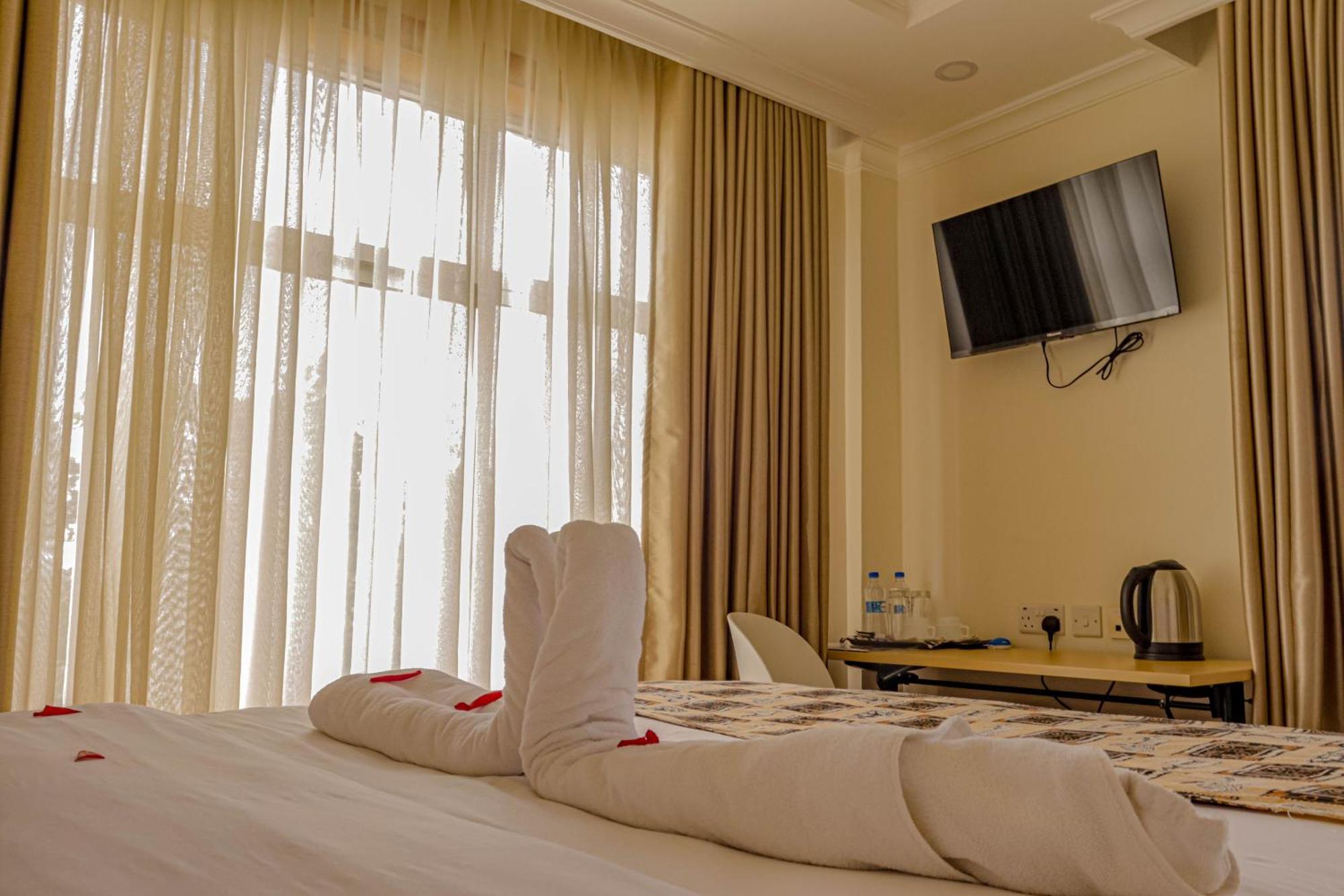 Pori 3* Nairobi